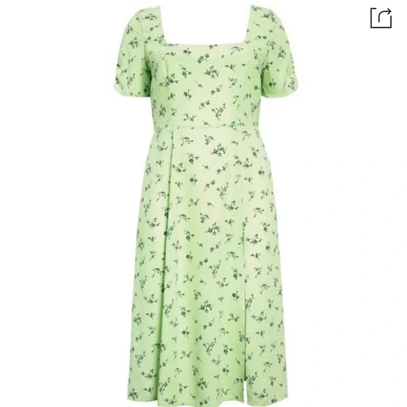 green square neck maxi dress Cynthia Green Maxi Dress main image 0